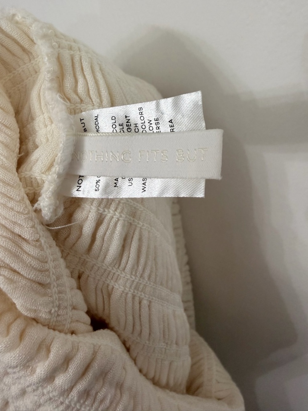 Nothing Fits But Ichika Ruffle Hem Puffed Sleeve Dress Ivory Size S/M - Picture 4 of 5
